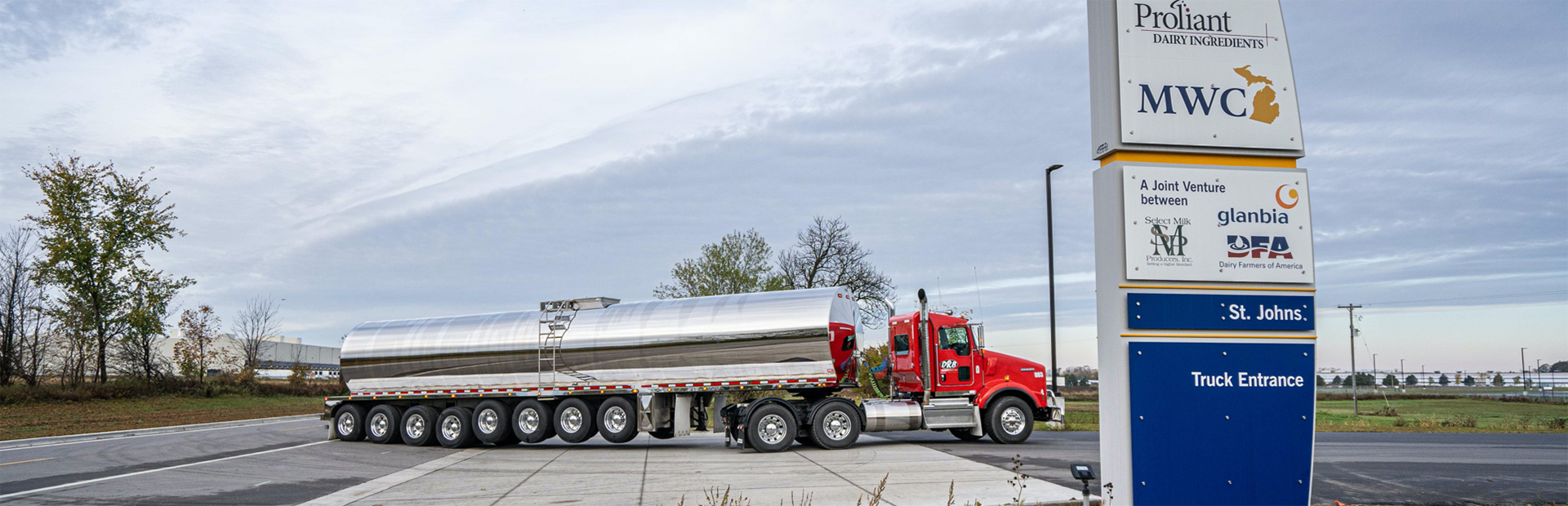 MWC processes over 2.9 billion pounds of milk and produces in excess of 300 million pounds of superior block cheese and 20 million pounds of value-added whey proteins powders each year. Employing nearly 260 employees, MWC makes world-class products of the highest quality to be sold throughout the world. MWC processes over 2.9 billion pounds of milk and produces in excess of 300 million pounds of superior block cheese and 20 million pounds of value-added whey proteins powders each year. Employing nearly 260 employees, MWC makes world-class products of the highest quality to be sold throughout the world.