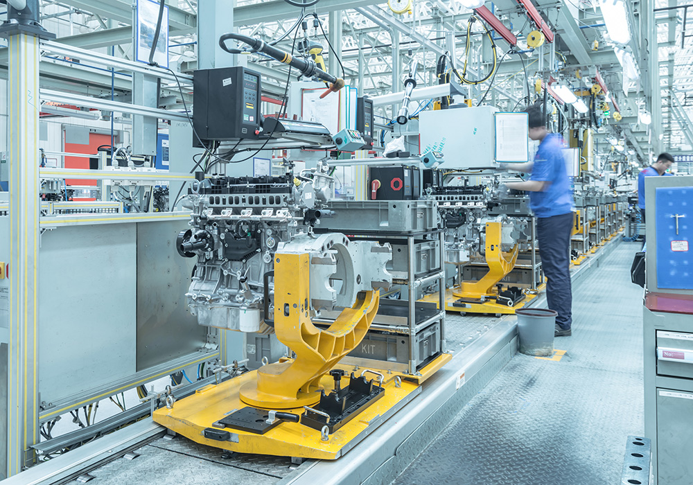 Best-in-Class Hiring for the Automotive Industry Best-in-Class Hiring for the Automotive Industry